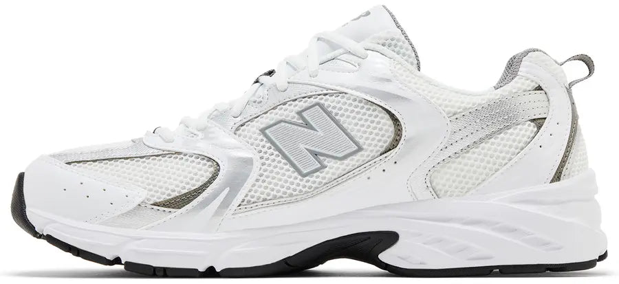 530 'White Metallic Silver'