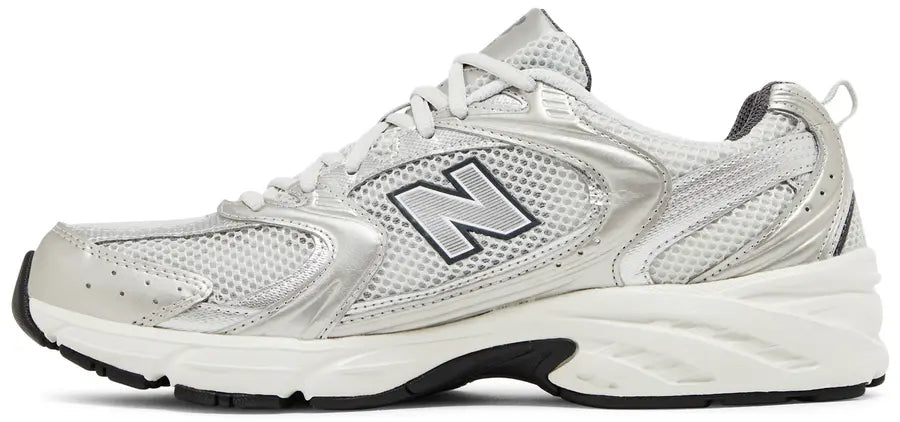 530 'Grey Matter Silver Metallic'