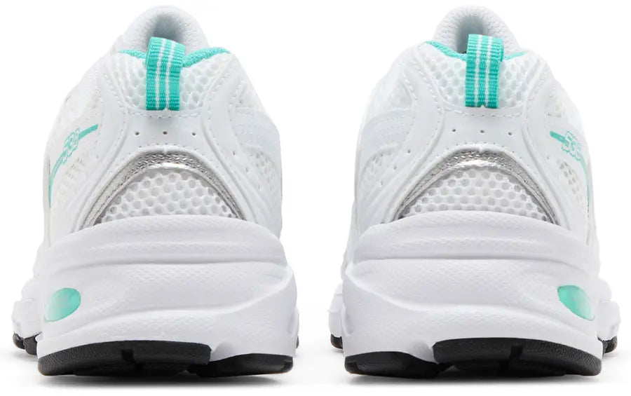 530 'White Teal'