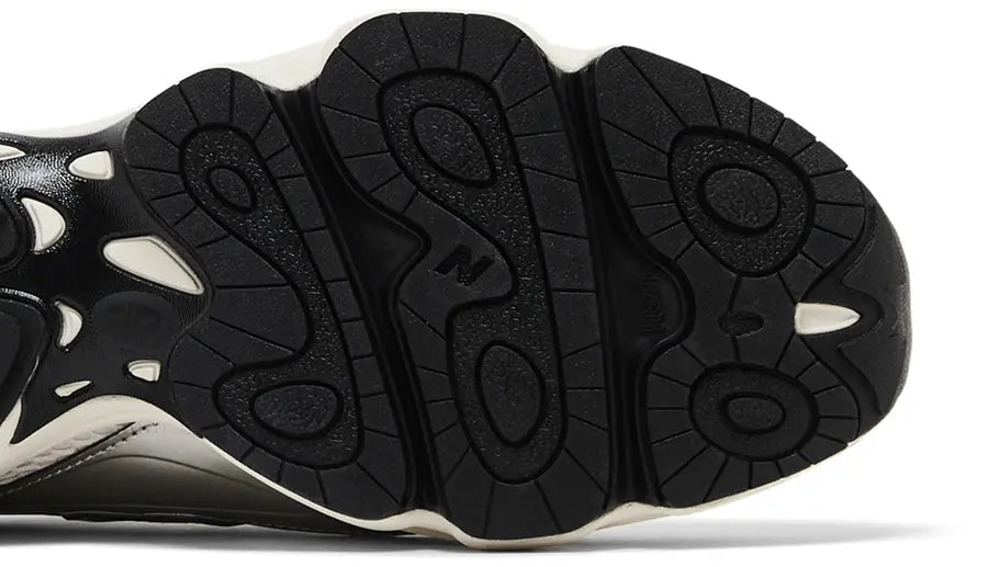 thisisneverthat x 1000 'Silver Valiant Poppy'