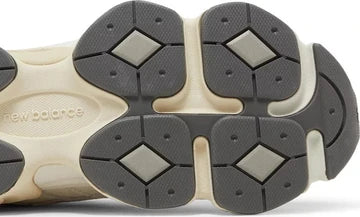 New Balance 9060 Sea Salt Concrete