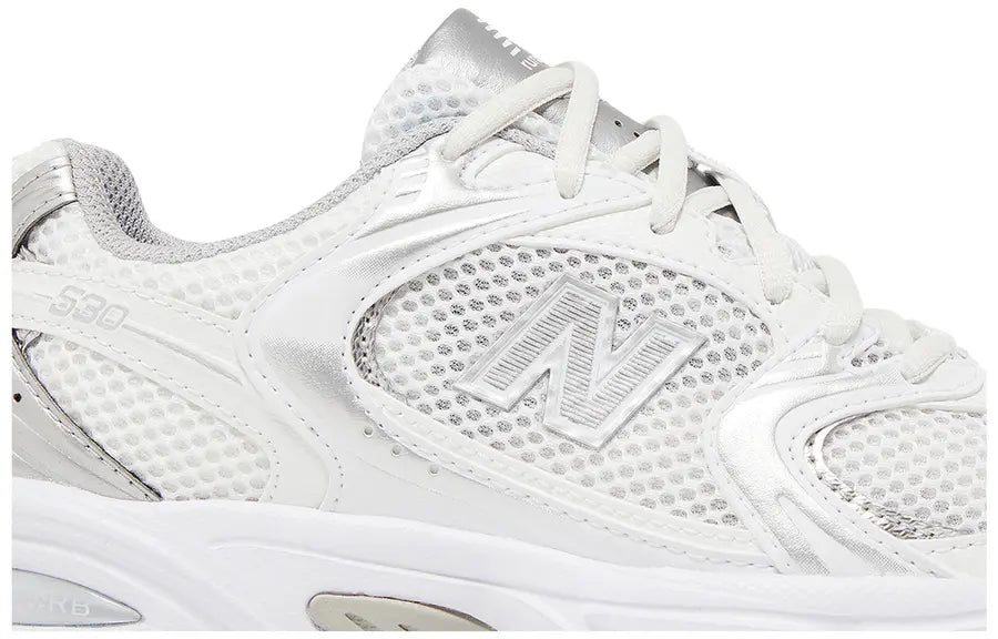 530 'Silver White'