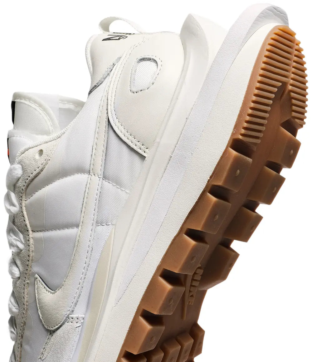 sacai x VaporWaffle 'Sail Gum'