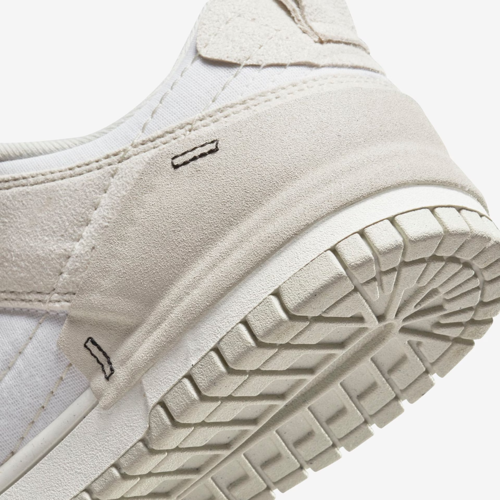Nike Dunk Low Disrupt 2 'Pale Ivory'