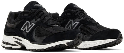 2002R 'Black Gunmetal'
