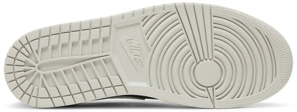 Air Jordan 1 Retro Low OG 'Black Cement'