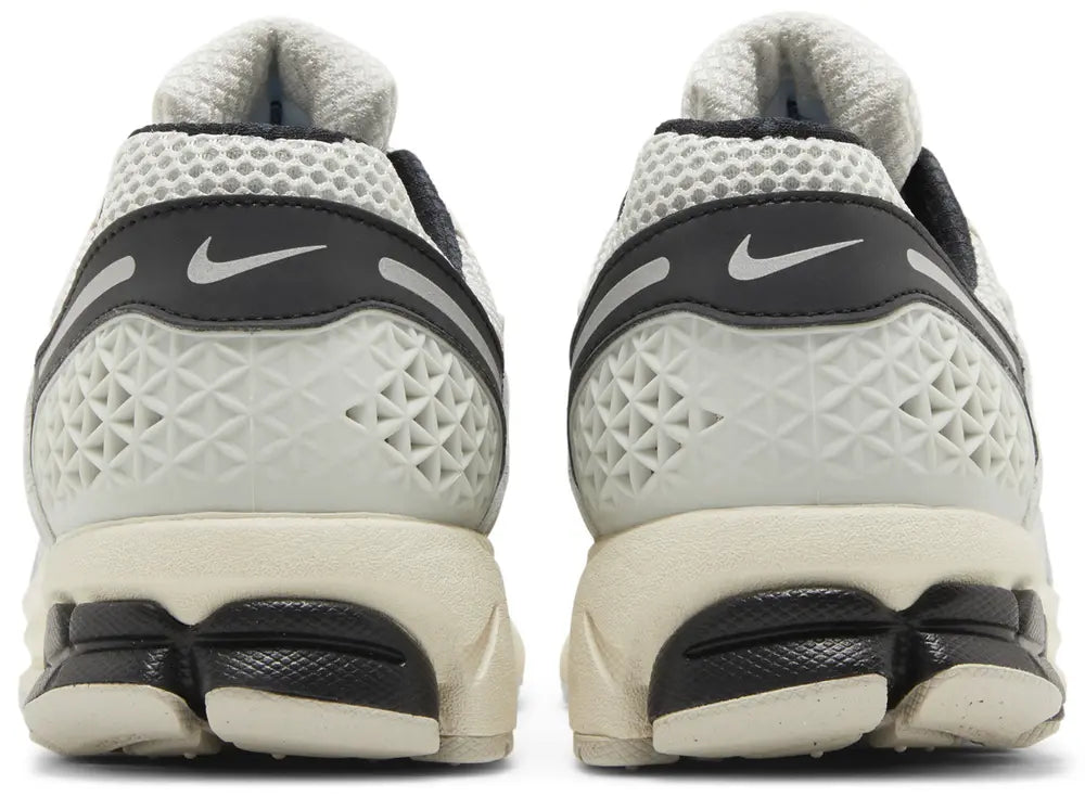 Air Zoom Vomero 5 'Supersonic'