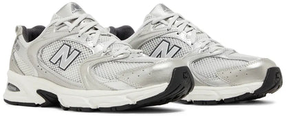 530 'Grey Matter Silver Metallic'