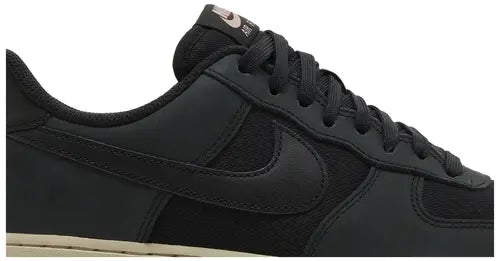 Nike Air Force 1 '07 LX 'Black Red Stardust'