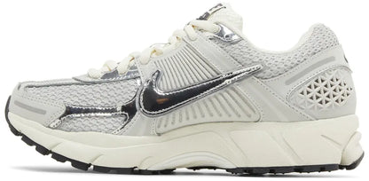 Air Zoom Vomero 5 'Chrome'