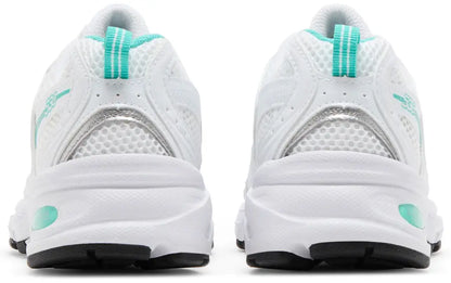 530 'White Teal'