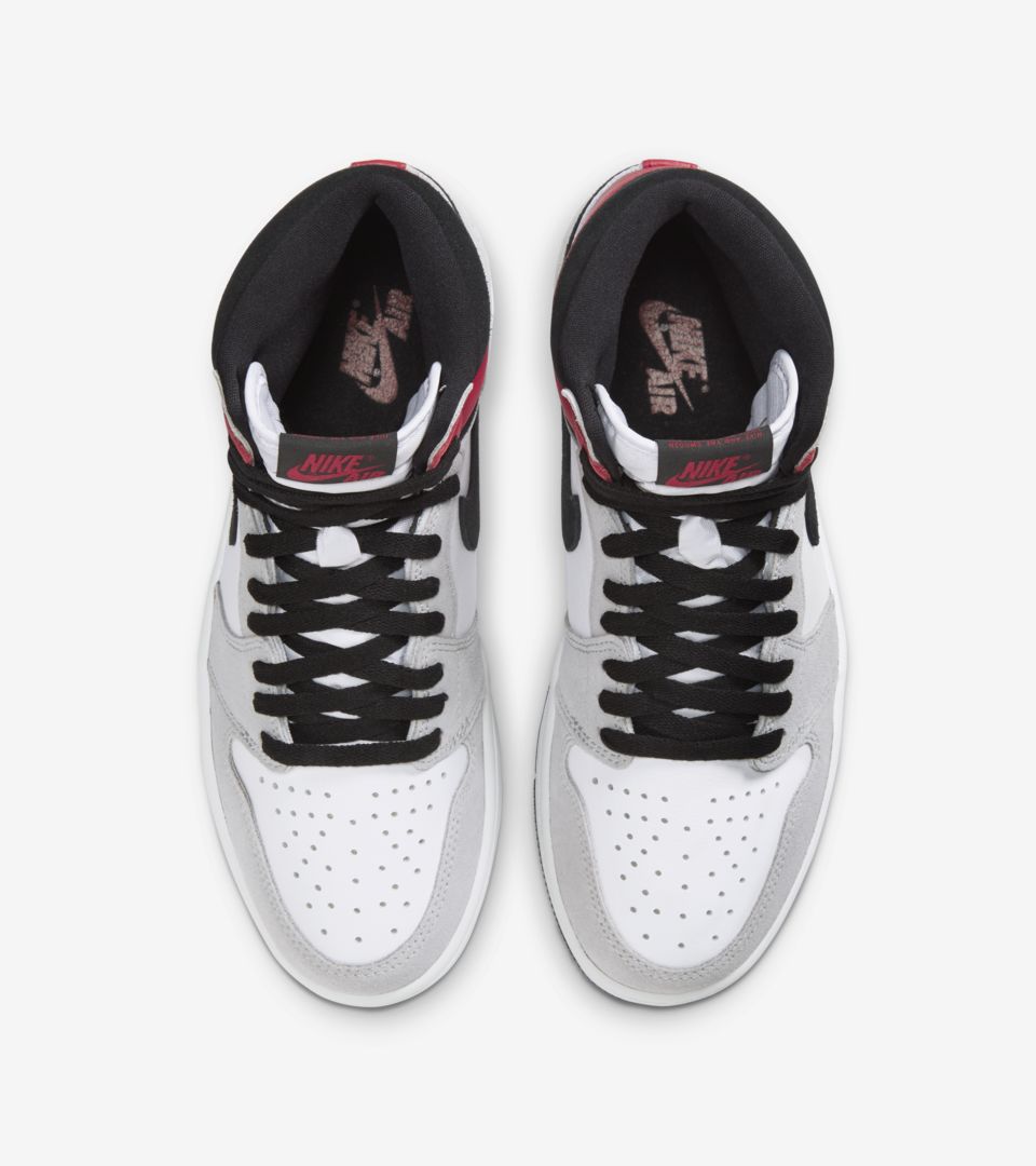 Air Jordan 1 High 'Smoke Grey'