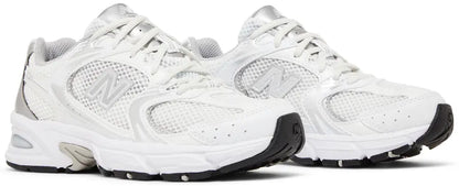 530 'Silver White'