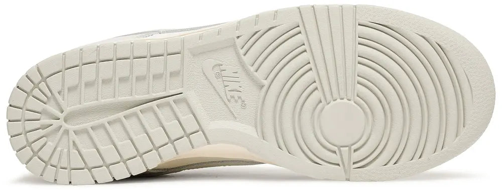 Nike Dunk Low 'Light Bone'