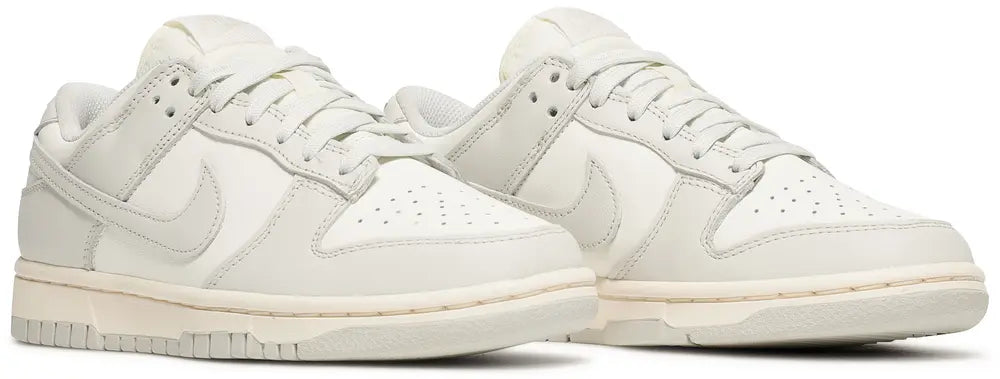 Nike Dunk Low 'Light Bone'