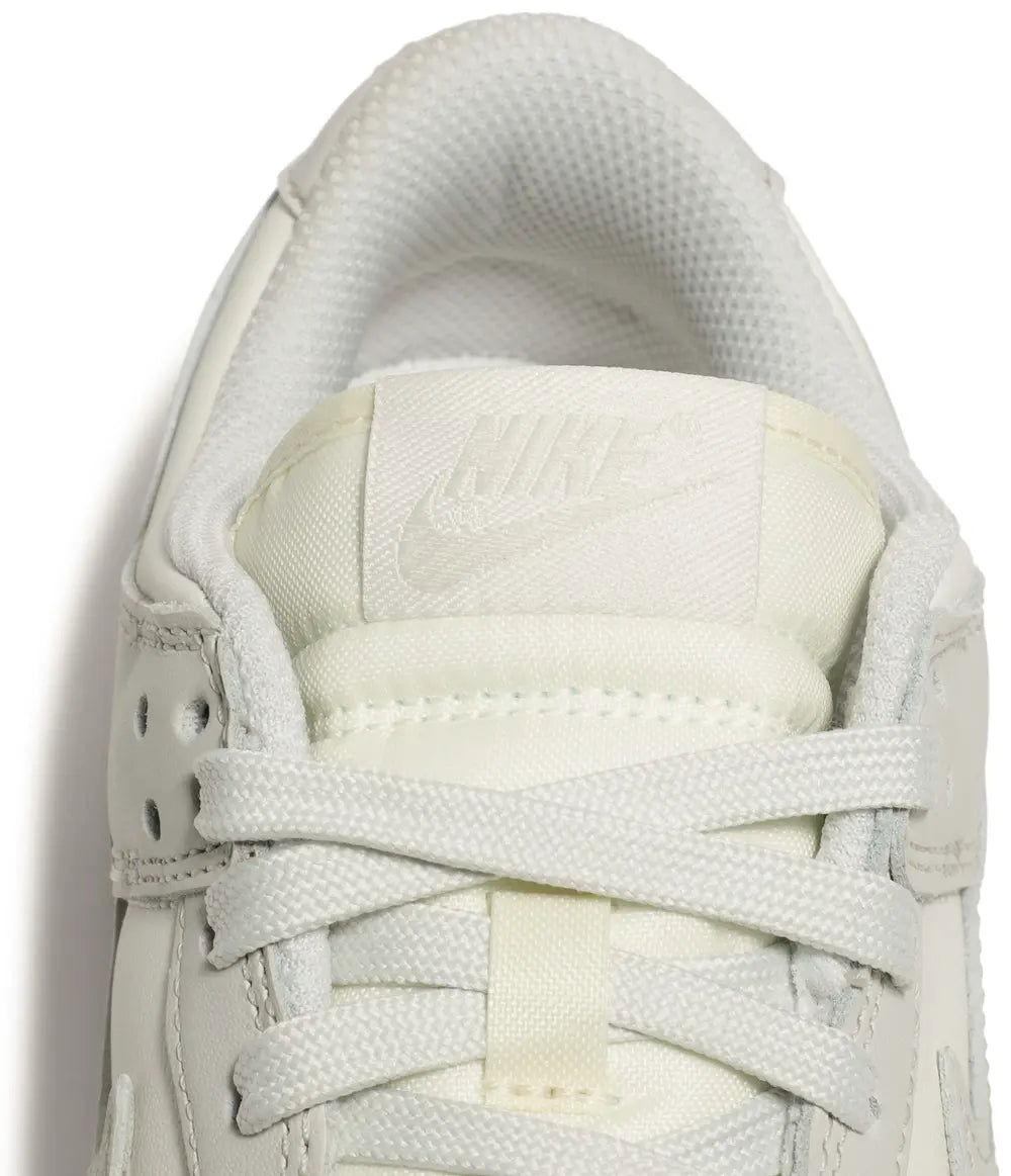 Nike Dunk Low 'Light Bone'