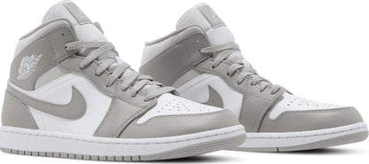 Nike Air Jordan 1 Mid 'College Grey'