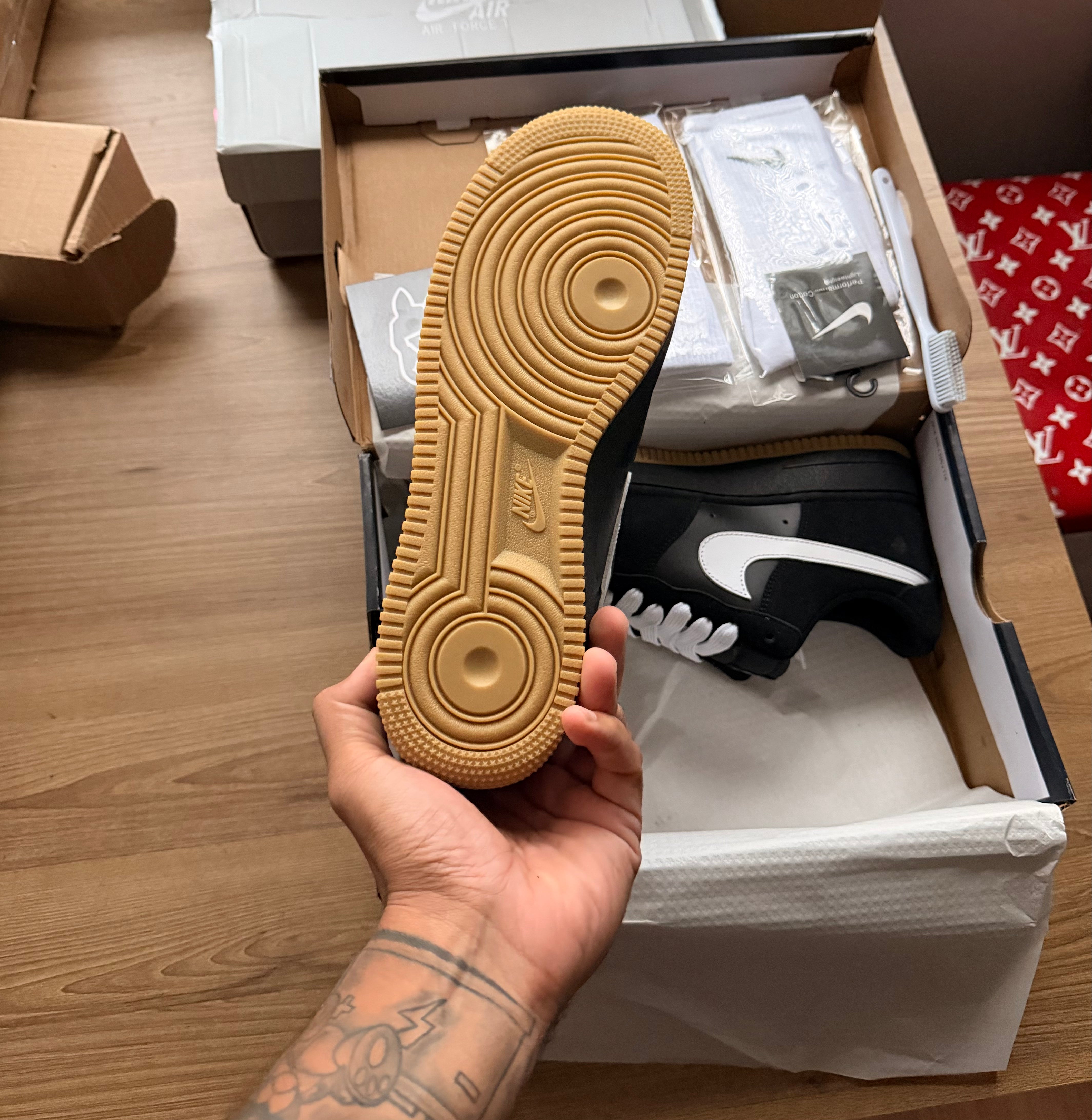 Air Force 1 SK8 'Black Gum' (PRONTA ENTREGA)
