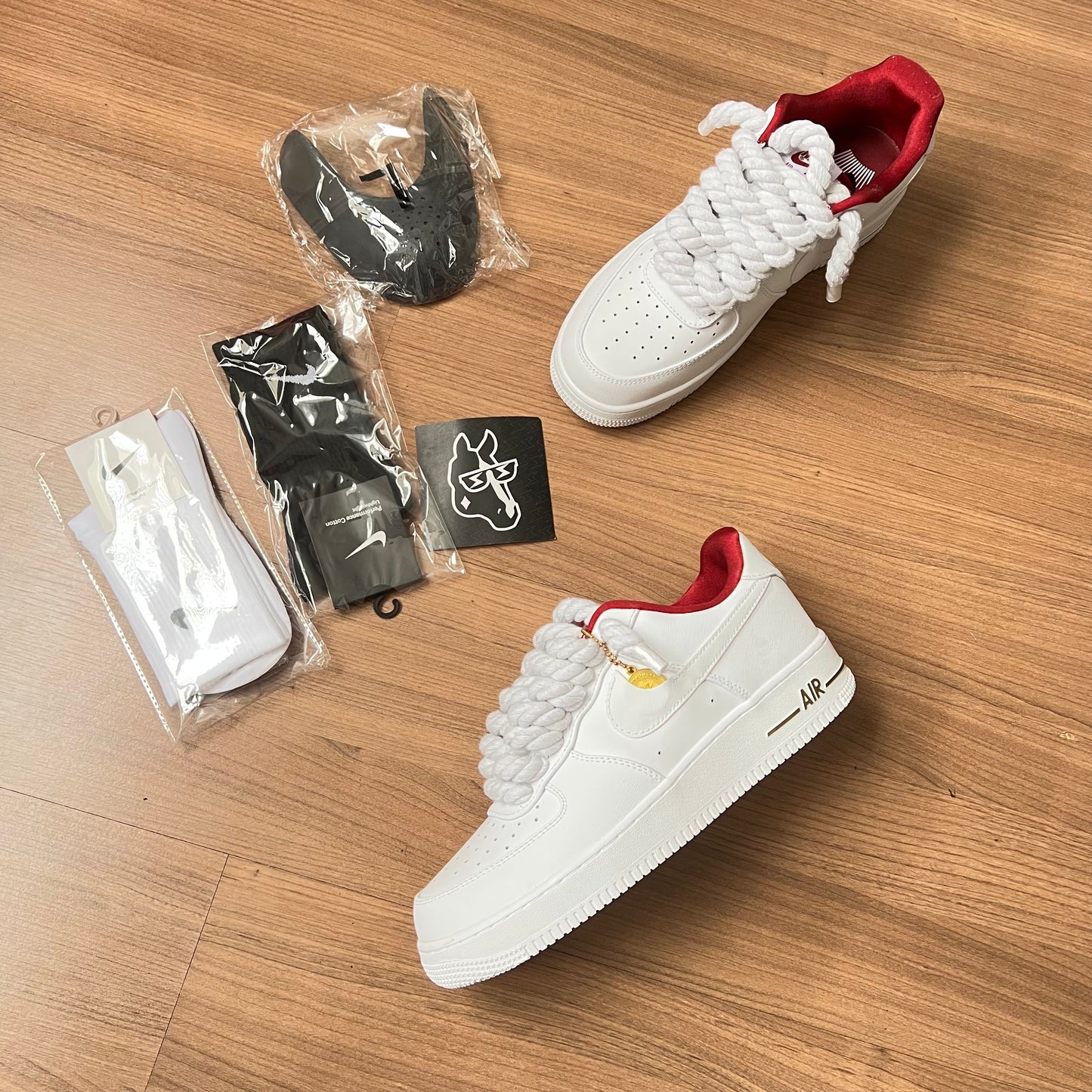 Nike Air Force 1 Team Red Rope