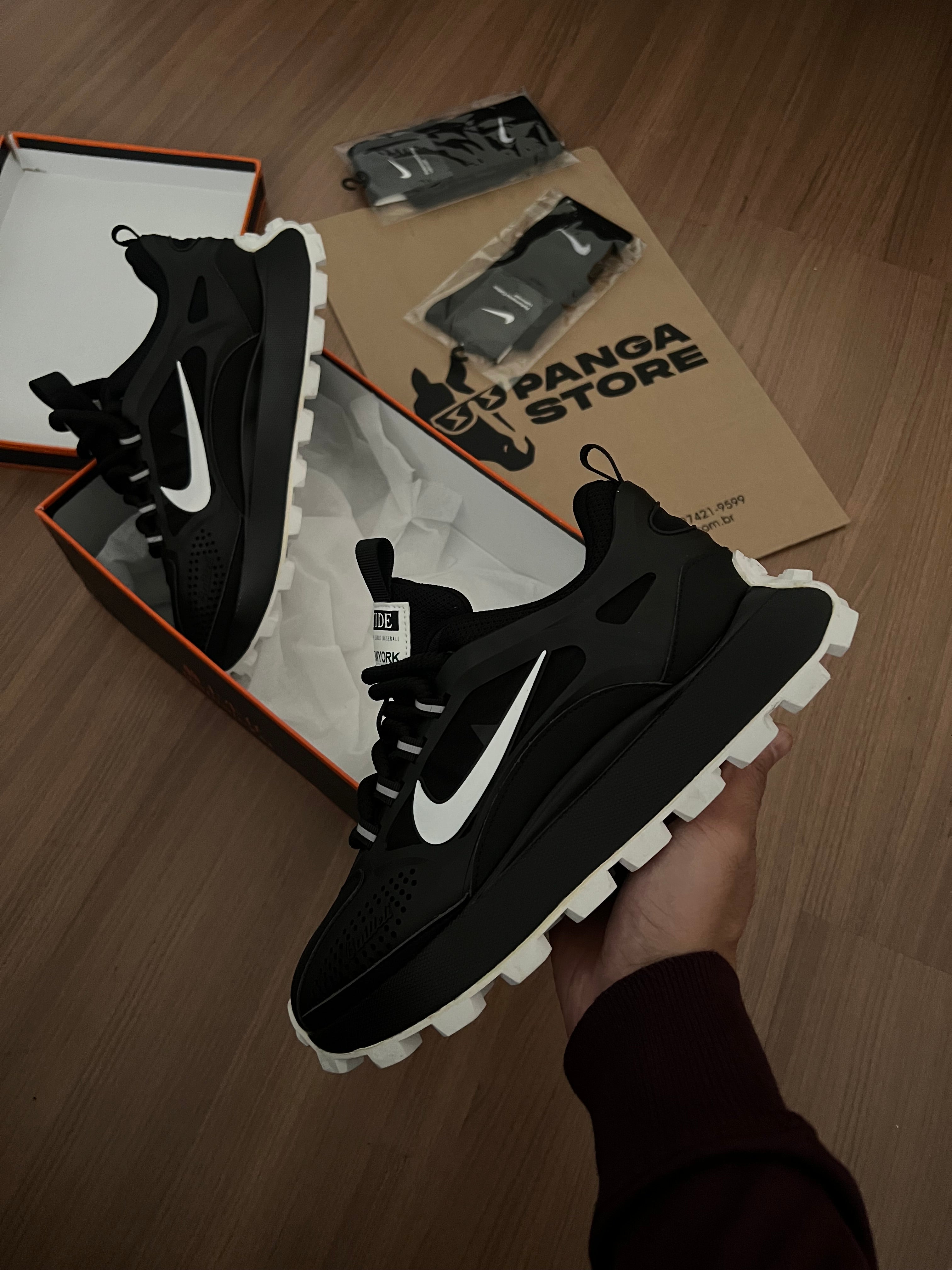 Nike Sport TIDE NY Black/White