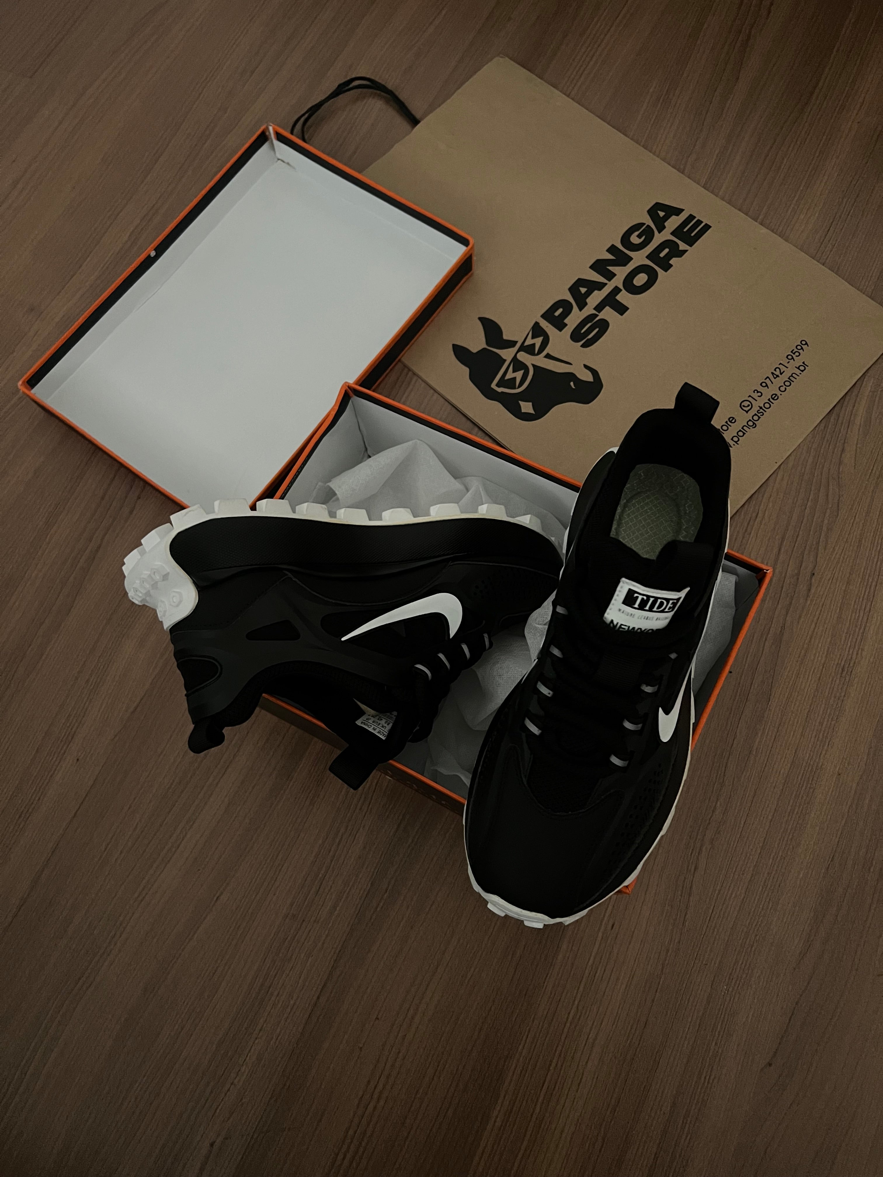 Nike Sport TIDE NY Black/White