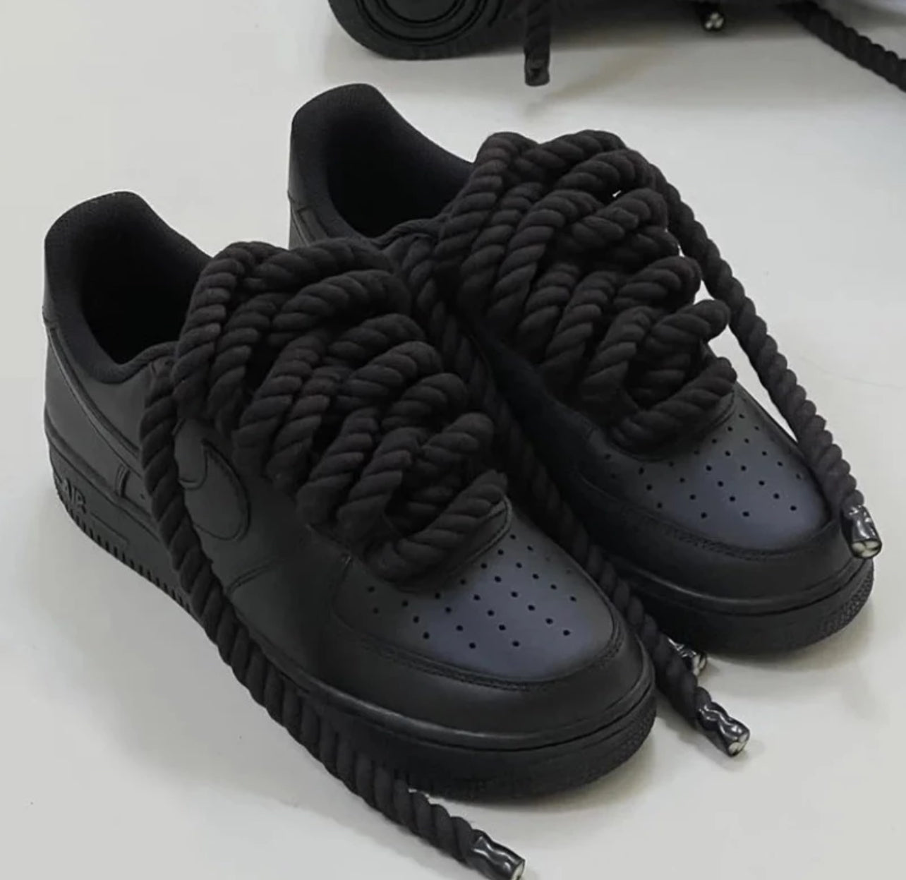 Nike Air Force 1 Black Rope