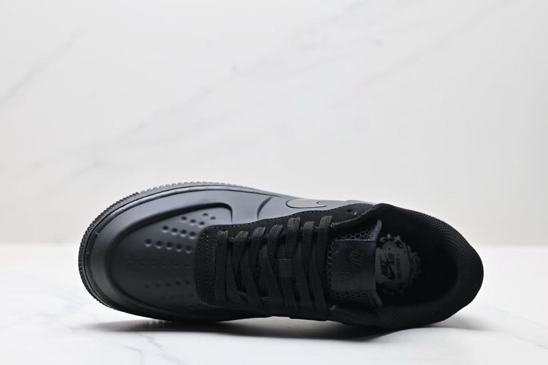 Nike Air Force 1 Foamposite Max QS 'Triple Black'