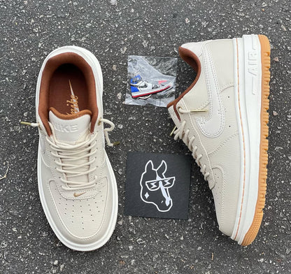 Nike Air Force 1 Luxe Pecan (PRONTA ENTREGA)